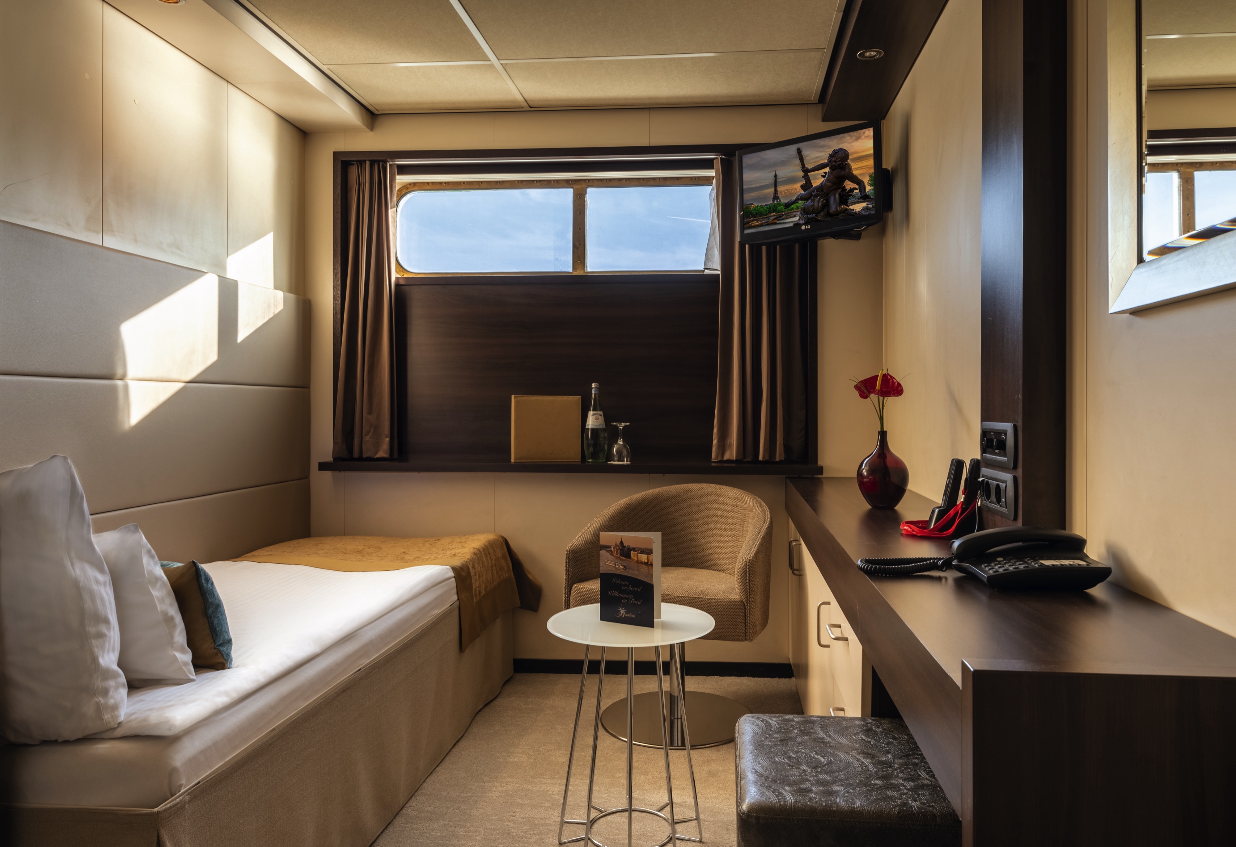 AMADEUS Brilliant Single Cabin ©Lueftner Cruises Amadeus Marcel Wollsdorf.jpg